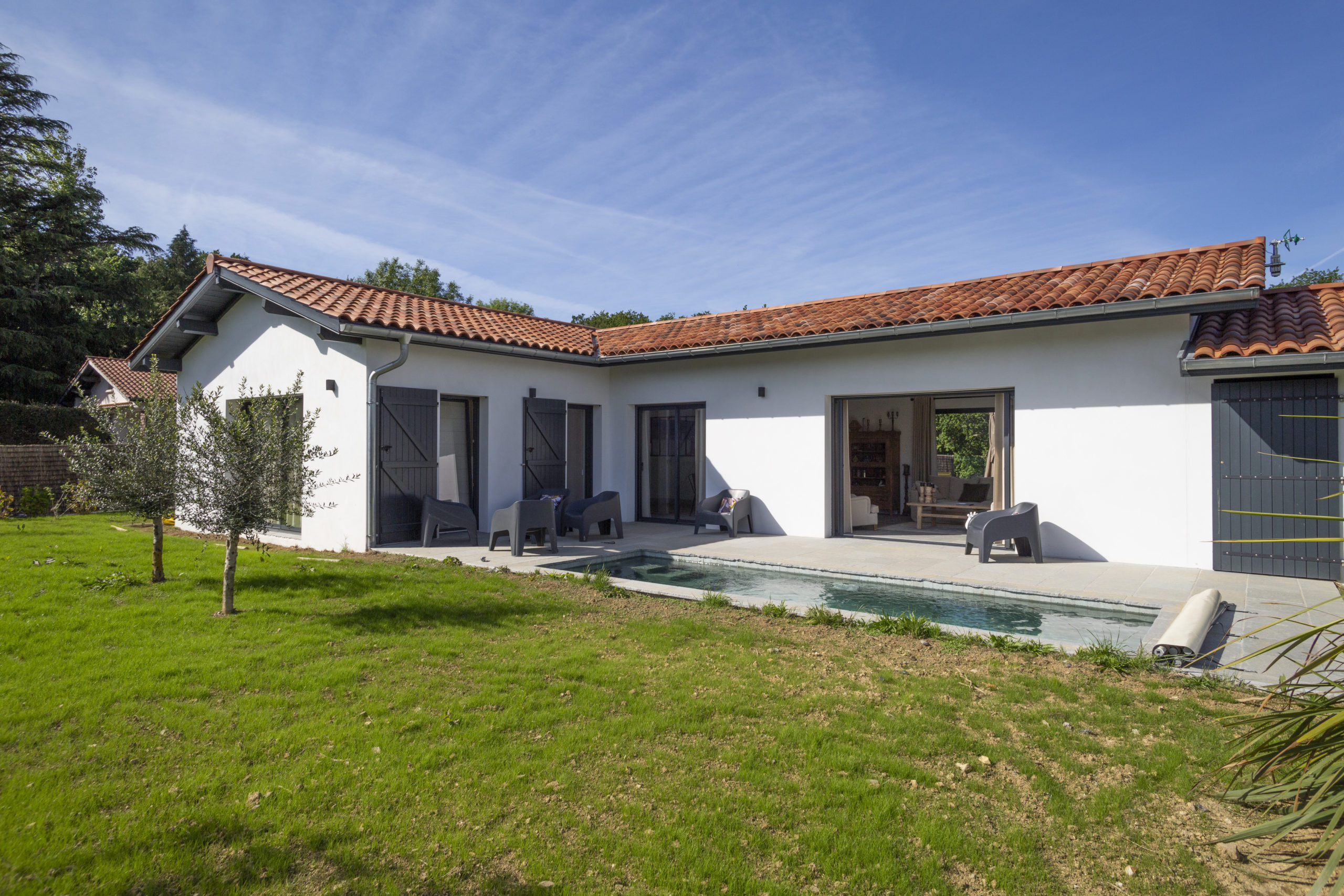 Atelier-Plurielles-Architectures-Construction maison Basque à Hendaye- jardin