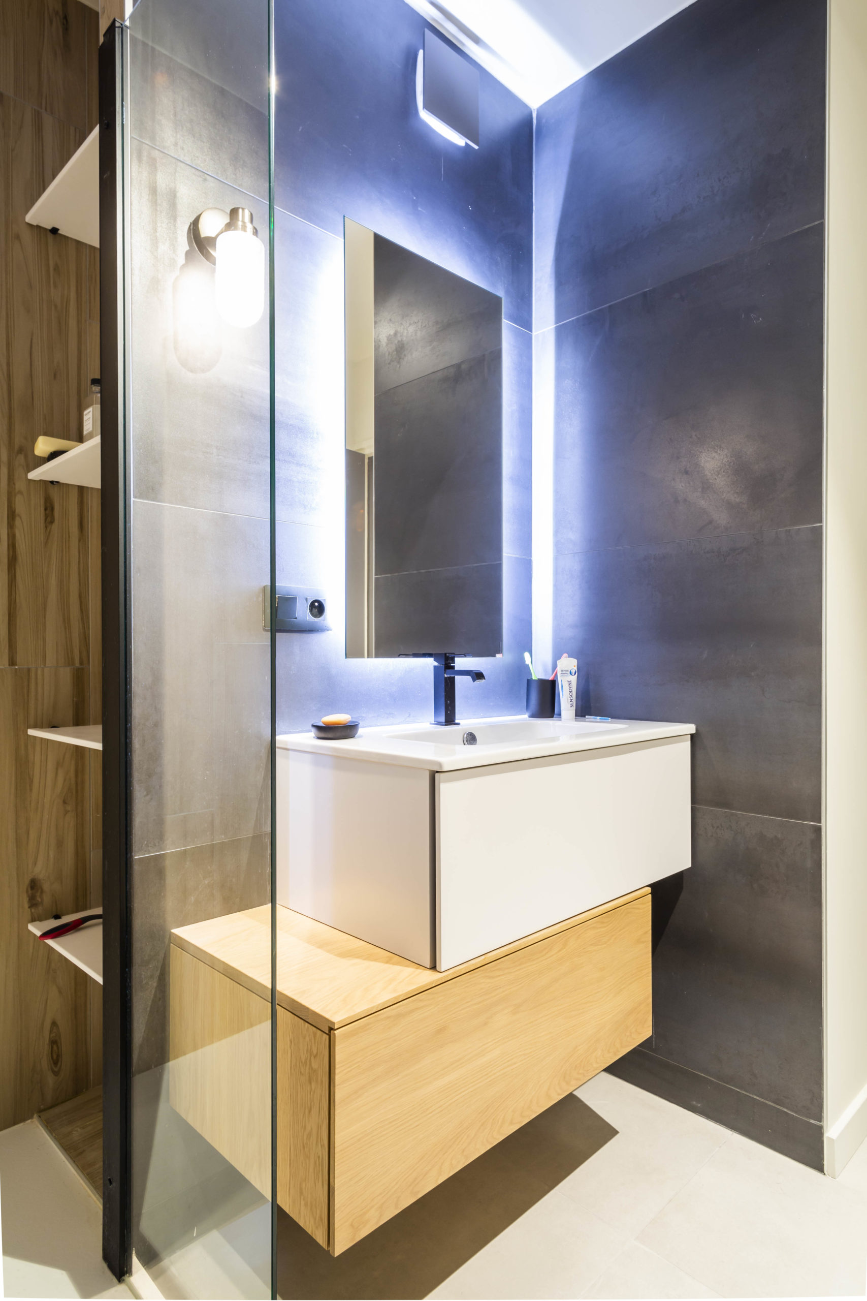 Atelier Plurielles Architectures Réaménagement appartement Anglet - lavabo